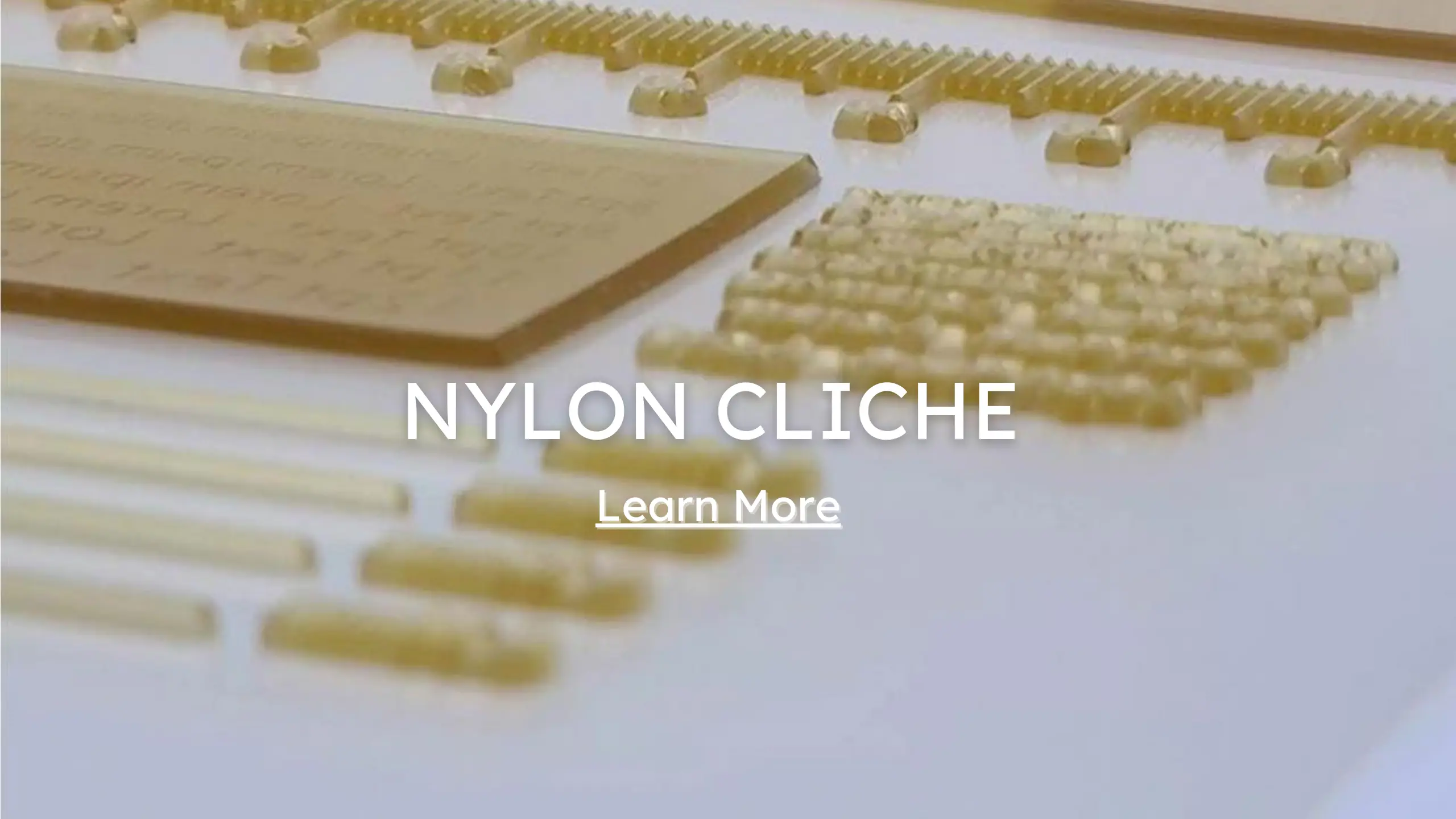 carousel nylon cliche